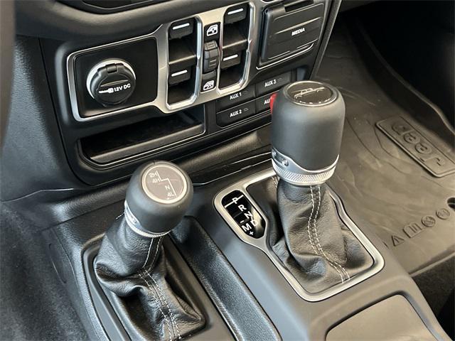 new 2025 Jeep Gladiator car, priced at $53,351