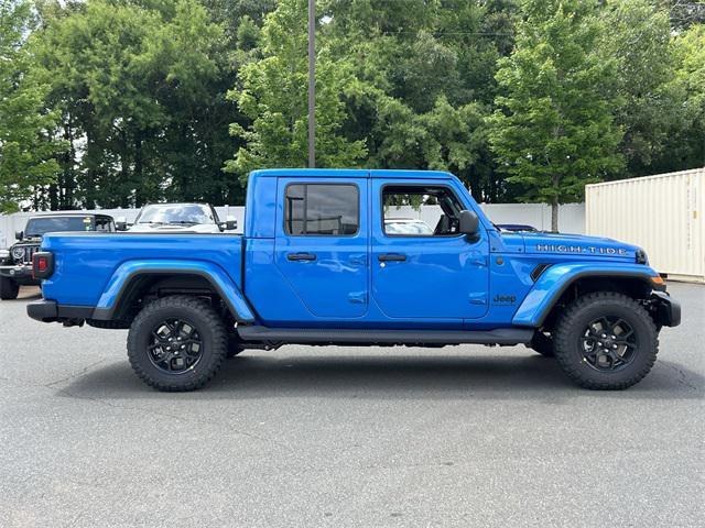 new 2025 Jeep Gladiator car, priced at $43,073