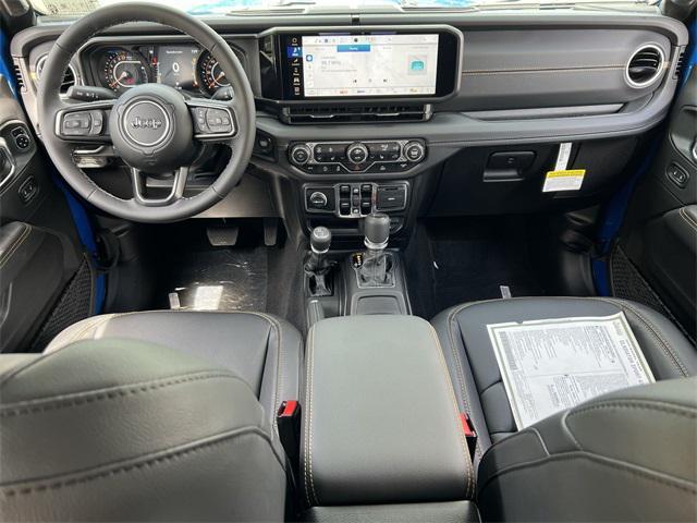 new 2025 Jeep Gladiator car, priced at $43,073