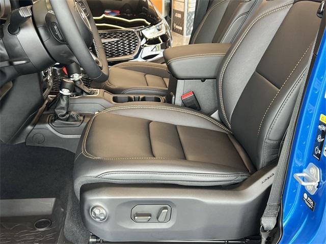 new 2025 Jeep Gladiator car, priced at $53,351