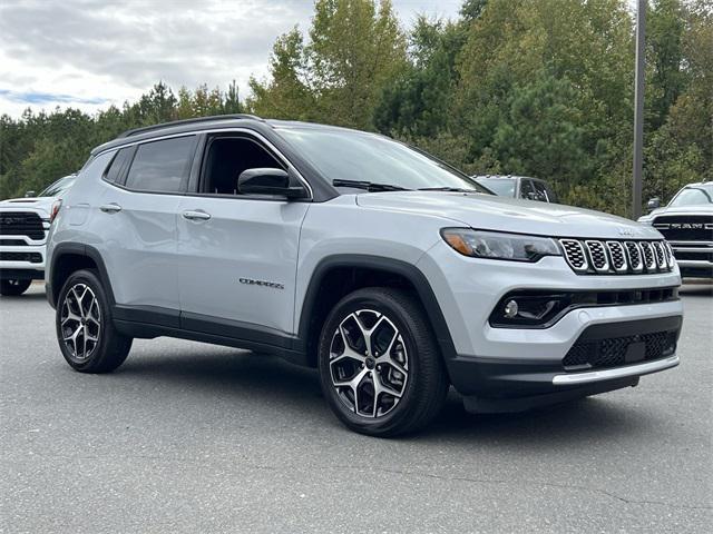 new 2026 Jeep Compass car, priced at $33,222
