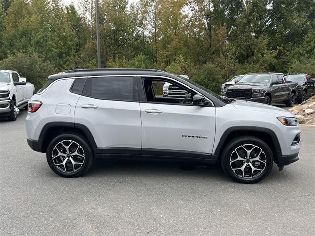 new 2026 Jeep Compass car, priced at $33,222