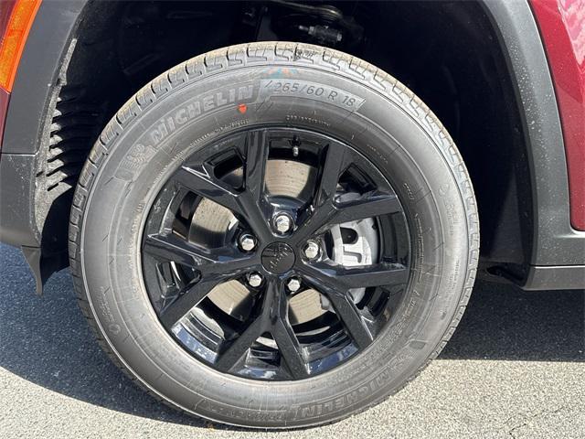 new 2025 Jeep Grand Cherokee L car, priced at $39,480