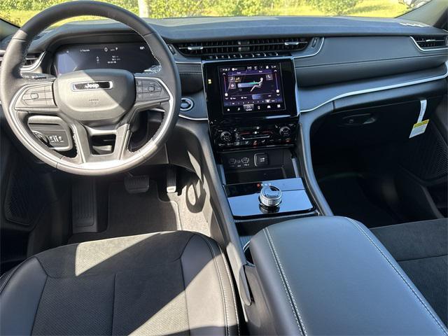 new 2025 Jeep Grand Cherokee L car, priced at $39,480