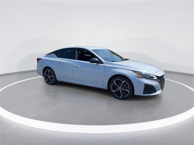 used 2023 Nissan Altima car, priced at $18,665
