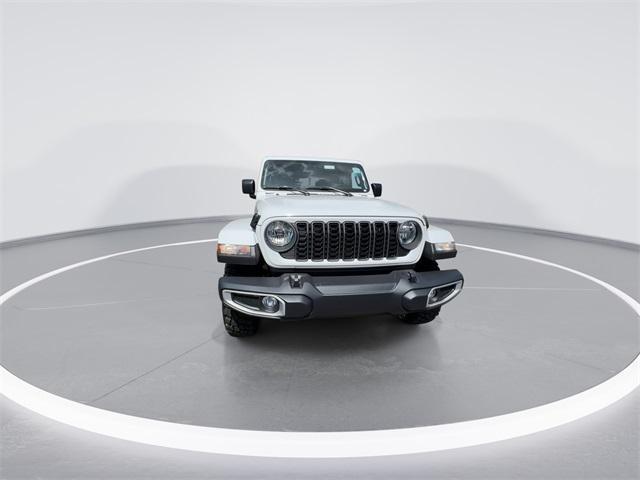 new 2025 Jeep Gladiator car, priced at $41,837