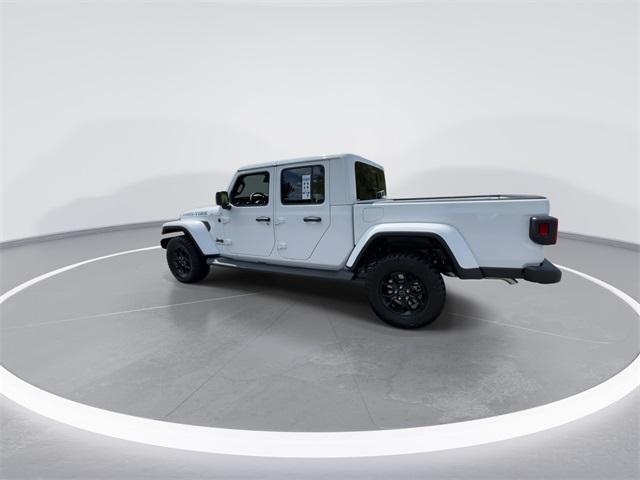 new 2025 Jeep Gladiator car, priced at $41,837