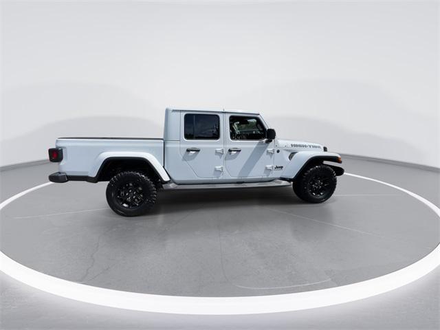 new 2025 Jeep Gladiator car, priced at $41,837