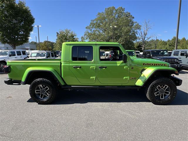 new 2025 Jeep Gladiator car, priced at $50,547