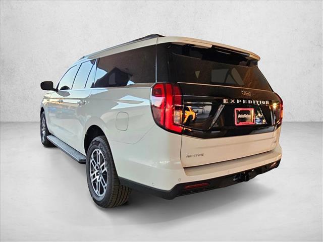 new 2025 Ford Expedition Max car, priced at $70,090