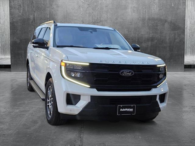 new 2025 Ford Expedition Max car, priced at $69,900