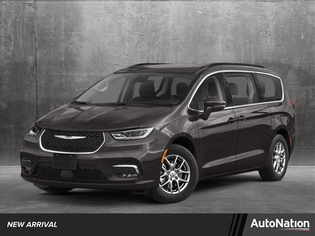 used 2023 Chrysler Pacifica car, priced at $27,995