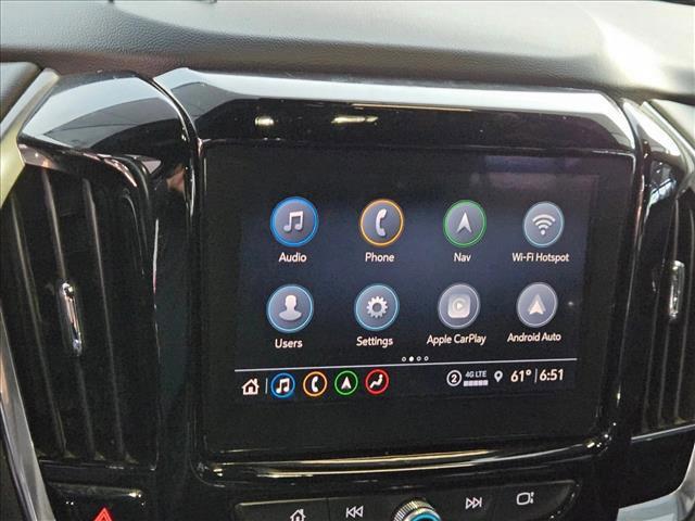 used 2022 Chevrolet Traverse car, priced at $18,995