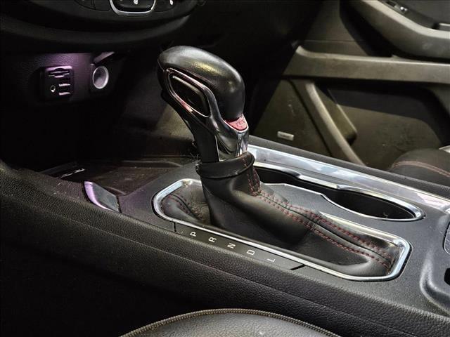 used 2022 Chevrolet Traverse car, priced at $18,995