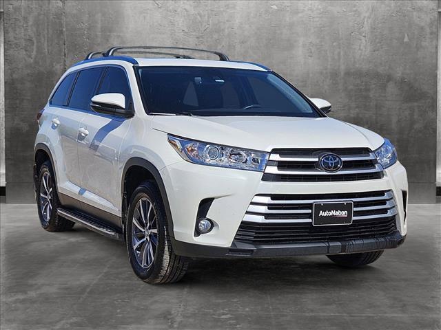 used 2019 Toyota Highlander car, priced at $27,580