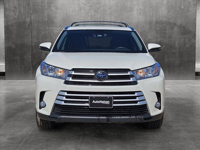 used 2019 Toyota Highlander car, priced at $27,580