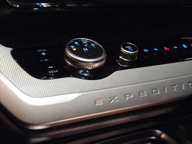 new 2025 Ford Expedition Max car, priced at $67,164