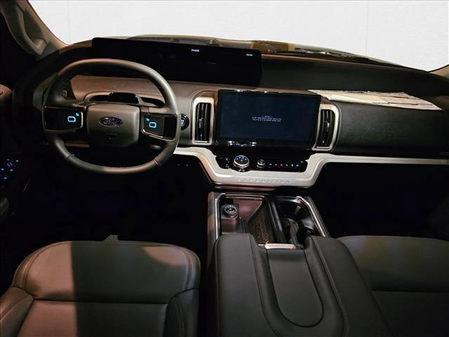 new 2025 Ford Expedition Max car, priced at $67,164