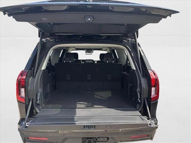 new 2025 Ford Expedition Max car, priced at $67,164