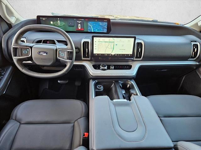 new 2025 Ford Expedition Max car, priced at $66,664