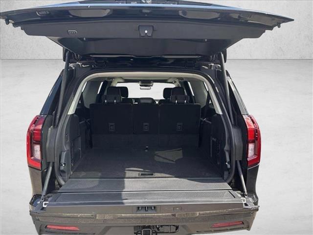 new 2025 Ford Expedition Max car, priced at $66,664