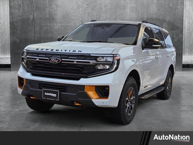 new 2025 Ford Expedition car, priced at $83,025