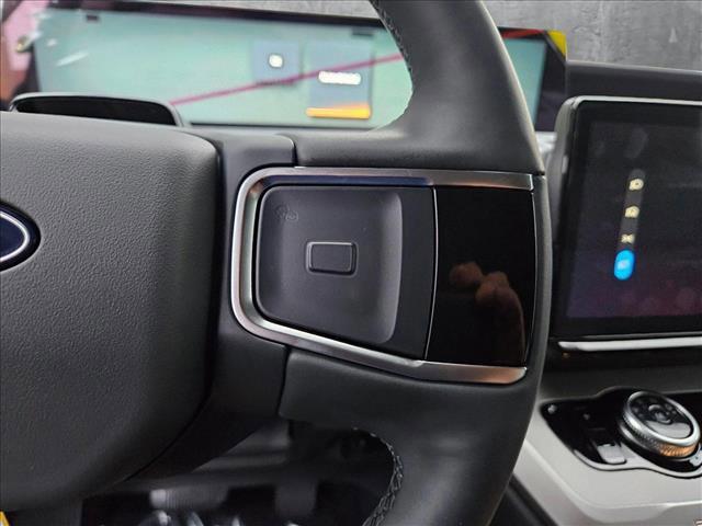 new 2025 Ford Expedition car, priced at $67,293
