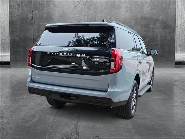 new 2025 Ford Expedition car, priced at $67,293
