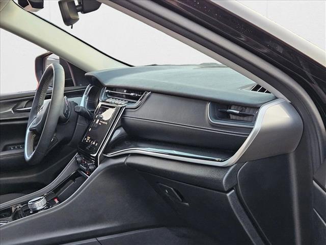 used 2023 Jeep Grand Cherokee car, priced at $27,990