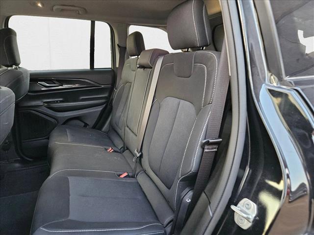 used 2023 Jeep Grand Cherokee car, priced at $27,990