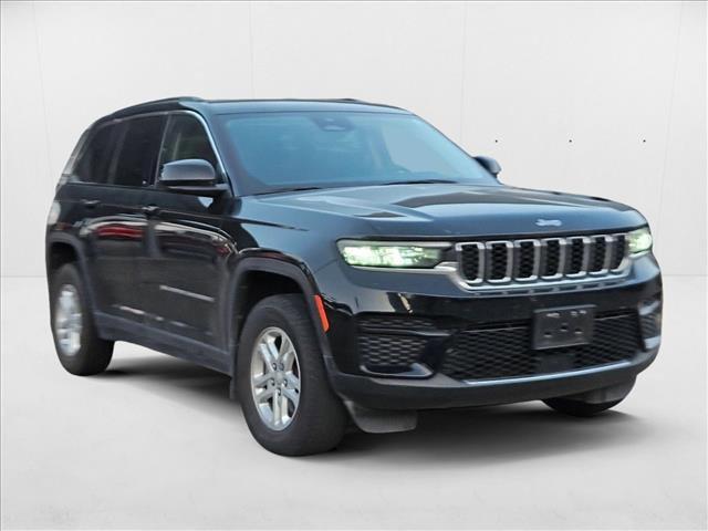 used 2023 Jeep Grand Cherokee car, priced at $27,990