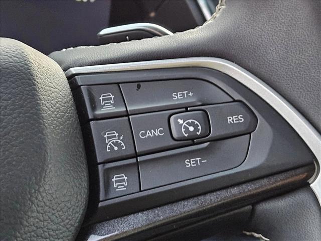 used 2023 Jeep Grand Cherokee car, priced at $27,990