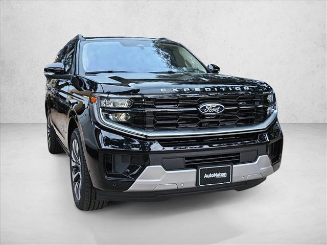 new 2025 Ford Expedition car, priced at $77,687