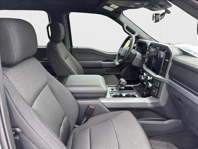 new 2025 Ford F-150 car, priced at $48,119