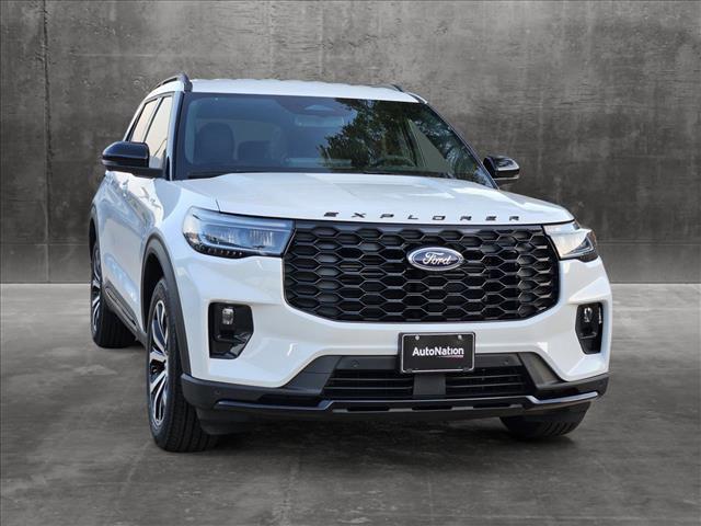 new 2025 Ford Explorer car, priced at $48,645