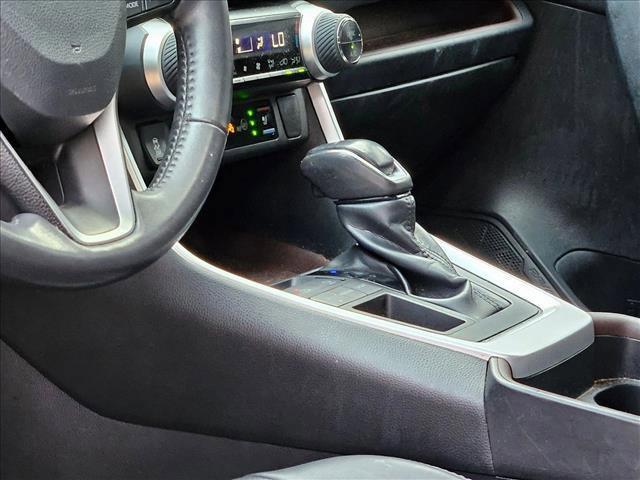 used 2019 Toyota RAV4 car, priced at $21,218