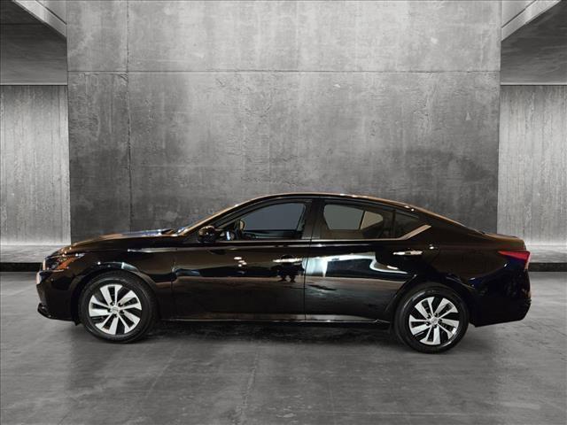 used 2023 Nissan Altima car, priced at $21,487