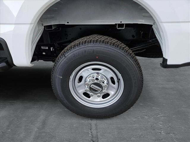 new 2025 Ford F-250 car, priced at $57,328