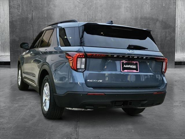 new 2025 Ford Explorer car, priced at $40,445