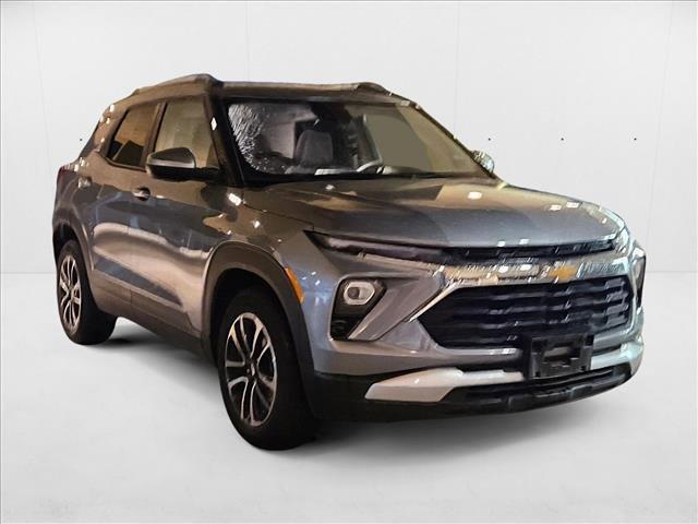 used 2025 Chevrolet TrailBlazer car, priced at $22,990