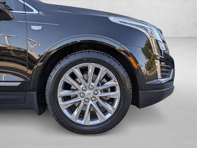 used 2017 Cadillac XT5 car, priced at $18,500