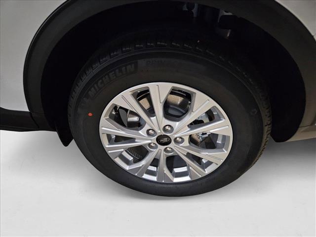 new 2025 Ford Escape car, priced at $21,991