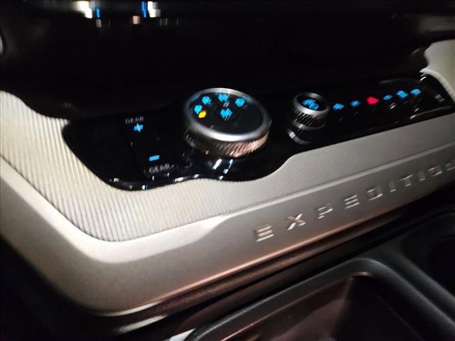 new 2025 Ford Expedition car, priced at $61,090