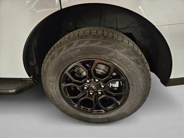 new 2025 Ford Expedition car, priced at $61,090