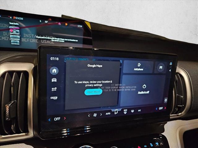 new 2025 Ford Expedition car, priced at $61,090