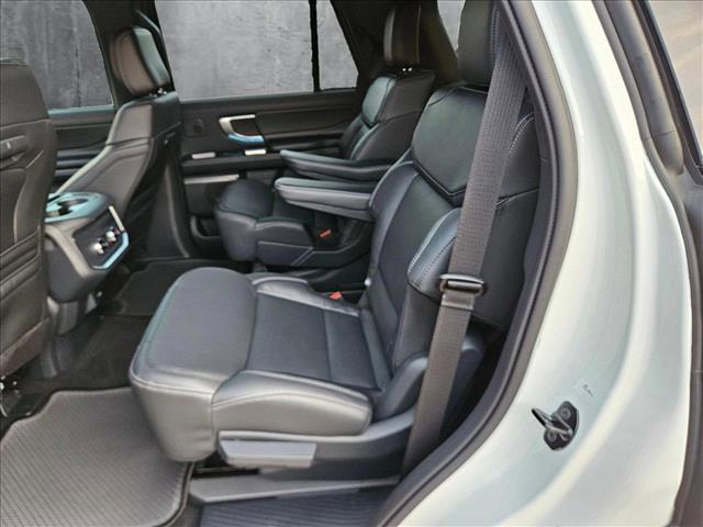 new 2025 Ford Expedition car, priced at $83,965