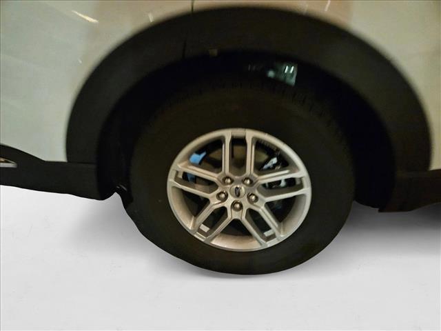 new 2025 Ford Explorer car, priced at $37,338