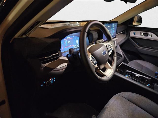 new 2025 Ford Explorer car, priced at $37,338