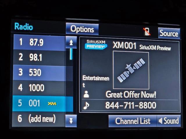 used 2019 Toyota Highlander Hybrid car, priced at $24,895