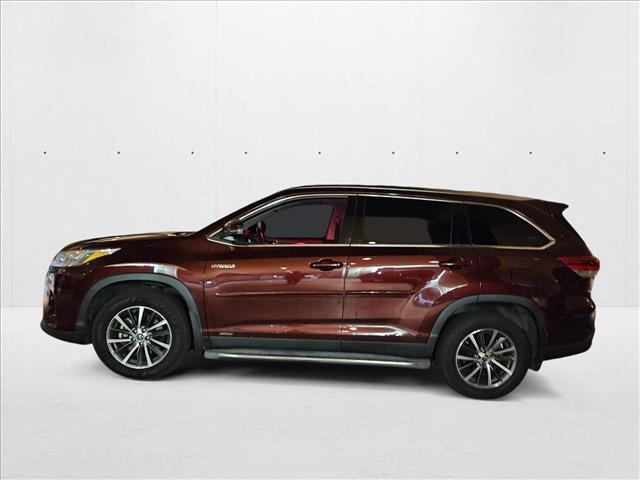 used 2019 Toyota Highlander Hybrid car, priced at $24,895